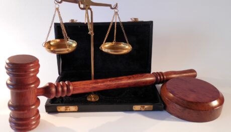 PASTERNAK LEGAL - WNIOSEK O WSTRZYMANIE WYKONANIA KARY - PO CO?